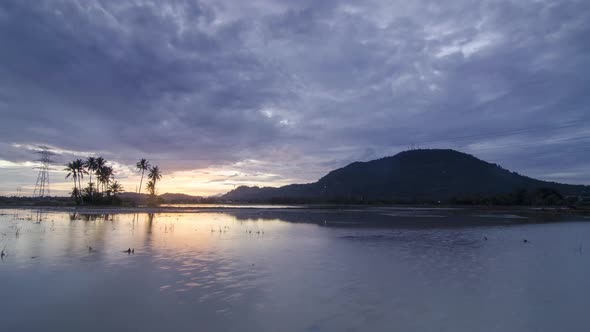 Timelapse flame cloud in the morning reflection