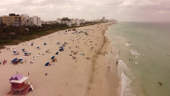 Spring Break Crowds Miami Beach 2021