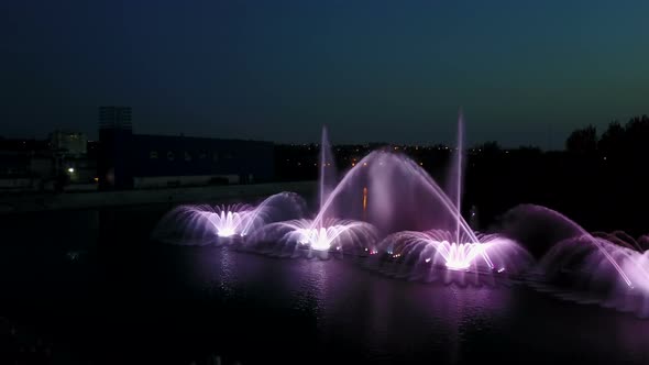 Music Fountain On The River