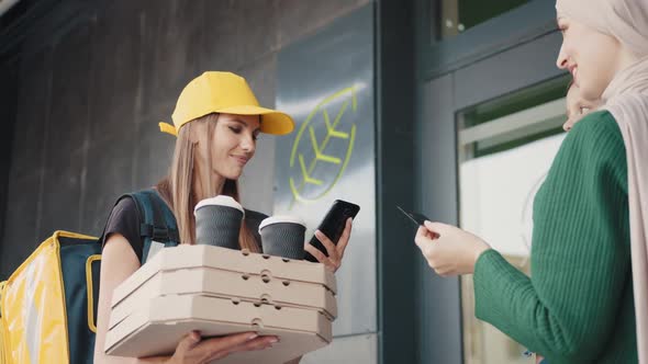 Fast Food Delivery and Cashless Contactless Payment