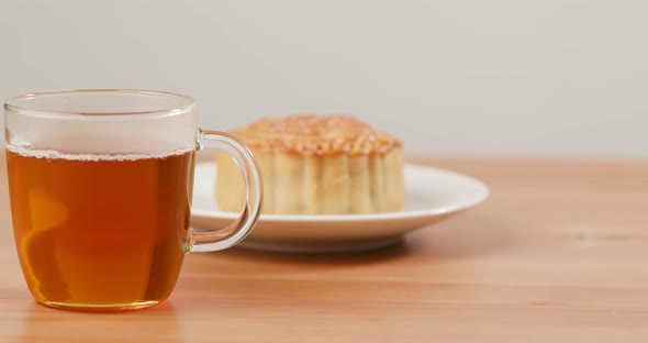 Moon Cake and Tea for Mid Autumn Festival