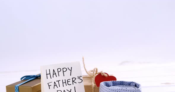 Gifts with happy fathers day message 4k