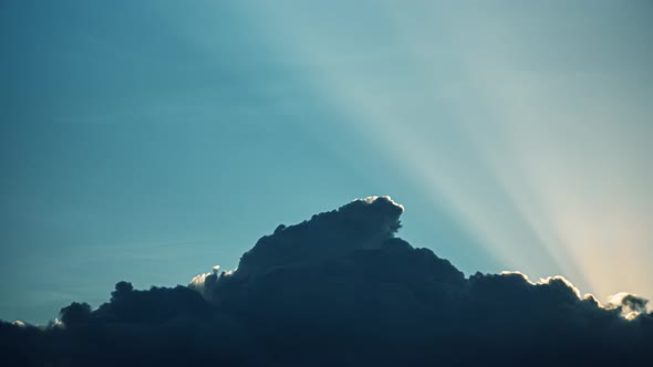 Dramatic Sky, Clouds and Sun Time Lapse