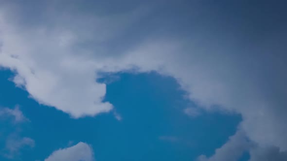 Clouds High in the Heaven Air, Time Lapse