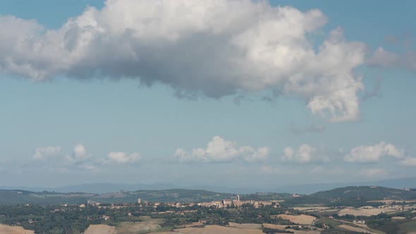 Sunny morning timelapse, Tuscany