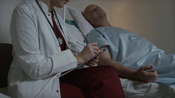 Doctor Video Footage - A Doctor Talking With Her Patient