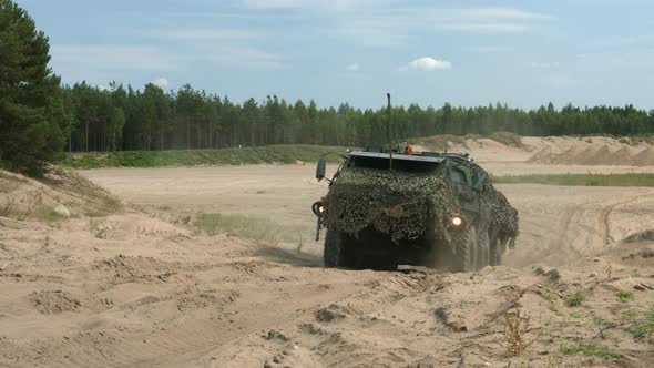 Military Vehicle Off-road