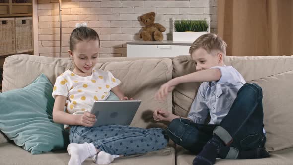 Playful Kids Fighting for Tablet alt