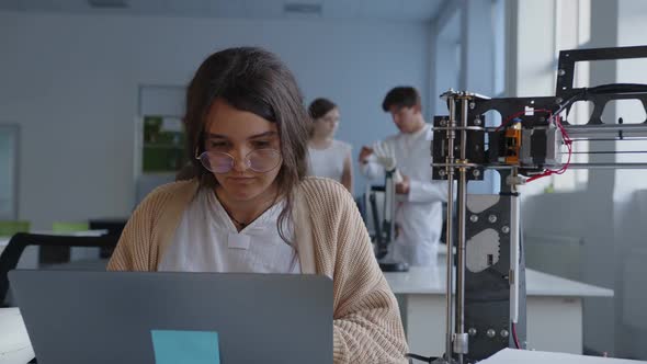 Close Up Pupil Studies Th Work of 3D Printed Machine