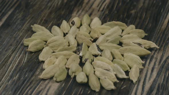 Cardamom Spice Seeds 2