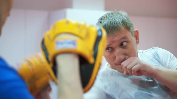 Close-up Training in the Boxing Gym