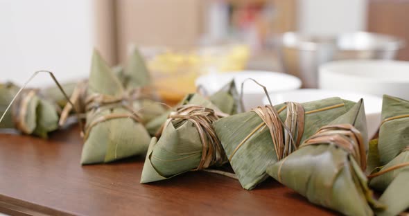 Making process of rice dumpling at home