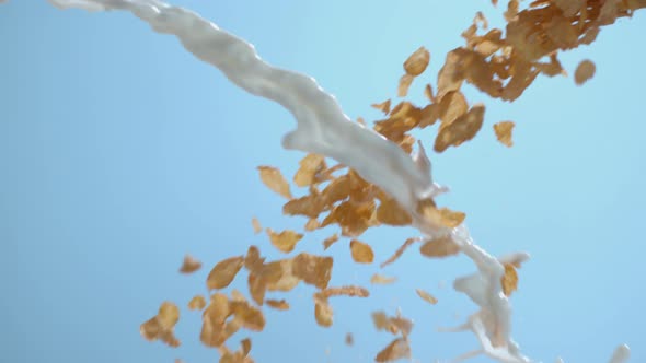 Cereal and milk pouring and splashing in slow motion; shot on Phantom Flex 4K at 1000 fps alt