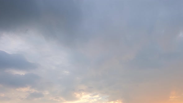 4K Sky Time lapse, Beautiful background, Sky Timelapse of skyscrapers. alt