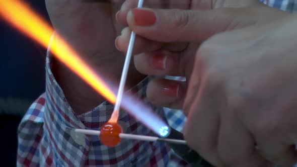 Production Of Glass In The Workshop