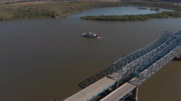 Paddlewheel riverboates down the mighty Illinois River near Peoria, Illinois, USA (near McClugage Br