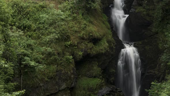 Le Grand Saut Waterfall Timelapse on Gimel les Cascades