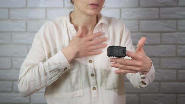 Smart Device to Measure Oxygen on Finger