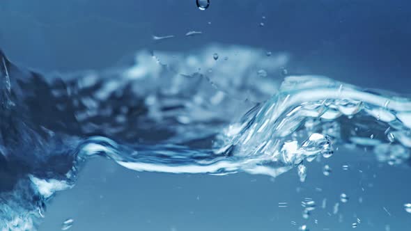 Water (4K)