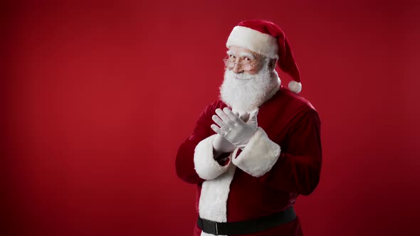 Portrait of Santa Claus Applauding