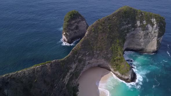 1 million $ drone aerial view flight of the Paradise on earth dinosaurier islandKelingking Beach at