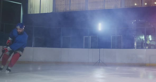 Hockey Player Carries Out an Attack on the Opponent's Goal and Scores a Goal in Extra Time