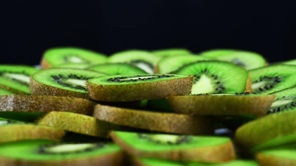 Rotating Kiwi Slices