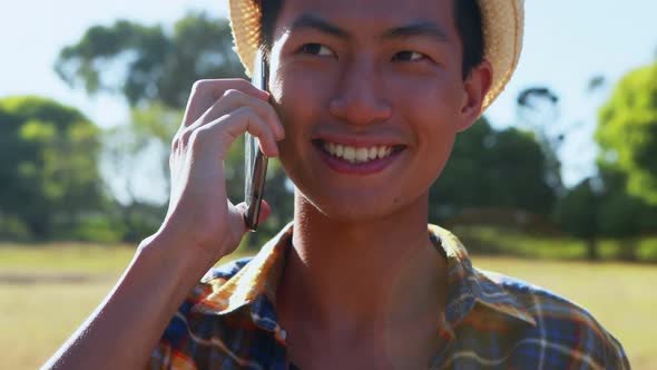 Man talking on mobile phone 4k