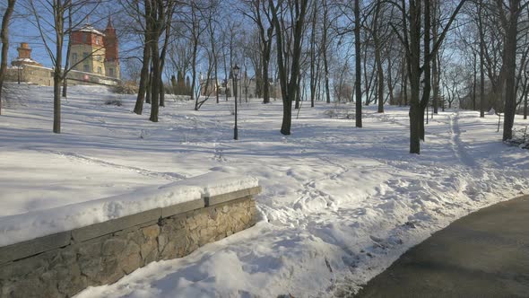 Park Kreschatyk on a winter day