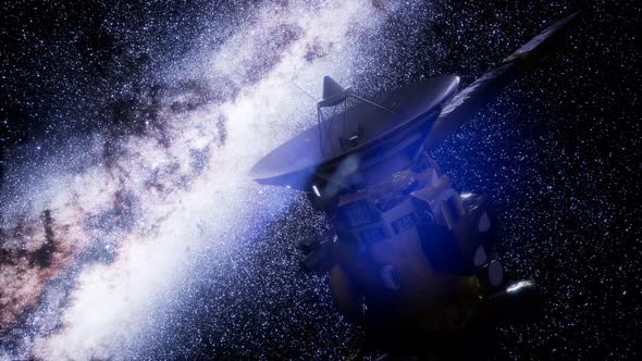 Satellite Cassini Is Approaching Saturn alt