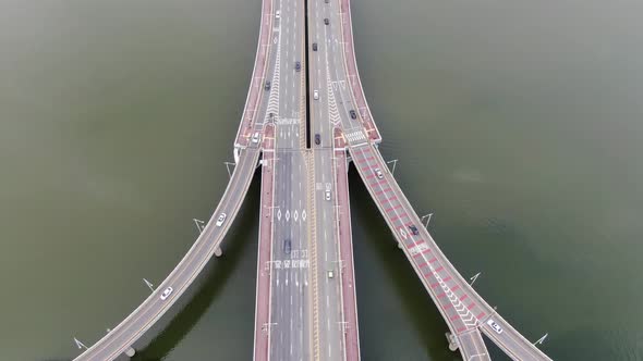 River Bridge Traffic