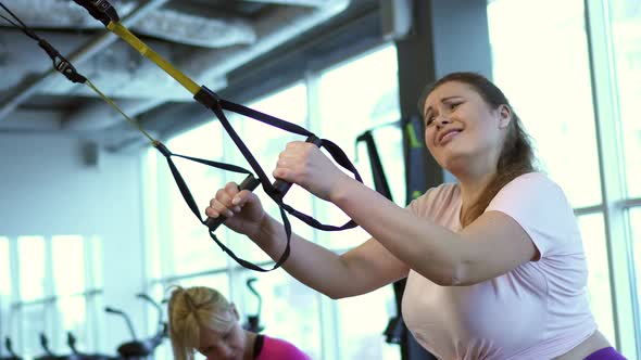 Fat Woman Works Out in Gym To Lose Weight