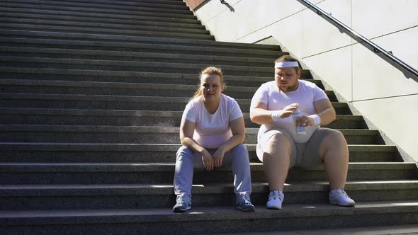 Fat Couple Gives Up Physical Trainings for Weight Loss and Goes Eating Junk Food