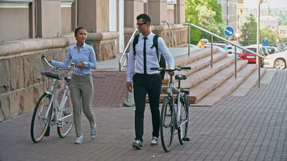 Getting Along with Coworker  alt