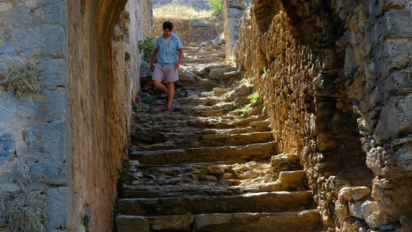 Historical Site Tour Young Man Anamurium