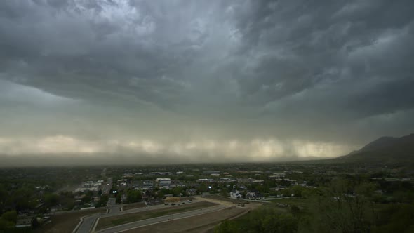 Time lapse of dangerous rain and dust storm blowing in through Utah