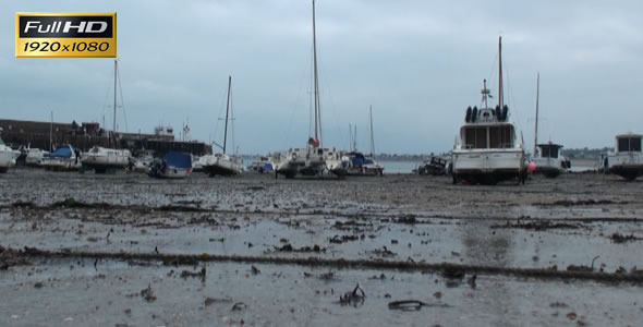 Boat in the Port 3