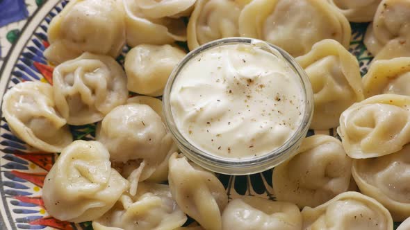 Boiled Dumplings with a Cream Sauce