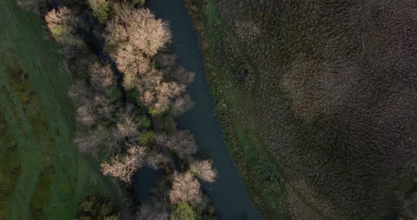 Birds-Eye-View River Cherwell Oxford UK Weir Marston Cyclepath Autumn Season