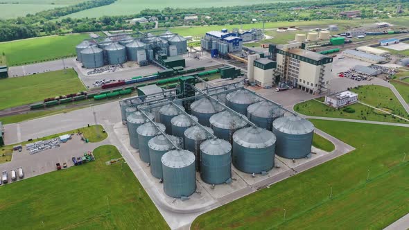 Steel grain terminals in the countryside