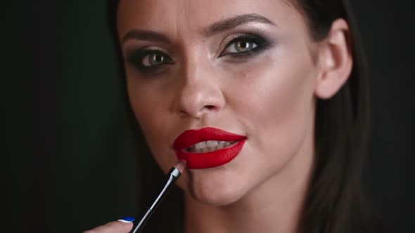 Red Lipstick Makeup