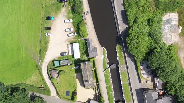 An aerial shot tracking the Leeds Liverpool canal from above
