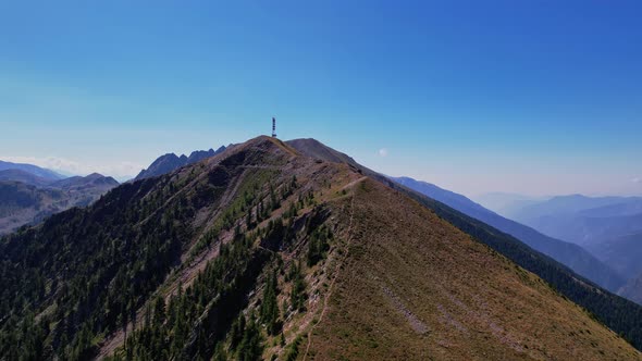 Summit of Méné to the top