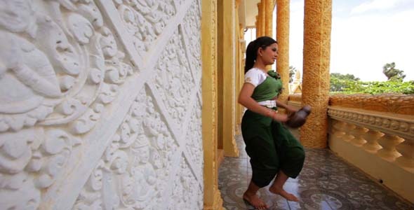 Beautiful Asian Girl Performs Coconut Folk Dance