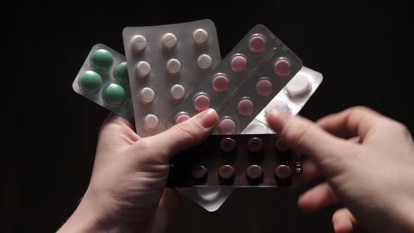 Woman chooses pills for treatment alt