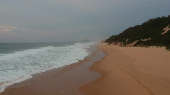 African Beach And Waves 4K