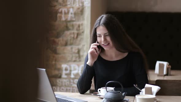 Woman Speaking on Phone and Smiling, lady business speaks by phone