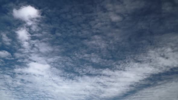 8K Thin Layer Clouds In Blue Sky