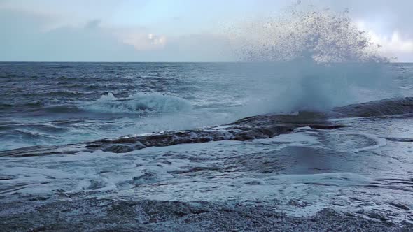 Spray of the Northern Surf