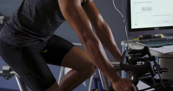 Cyclist using metabolic gas analyser